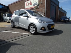 Hyundai i10 - 1.0i i-Motion Premium