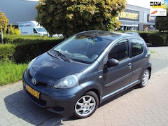 Toyota Aygo - 1.0-12V Comfort Navigator