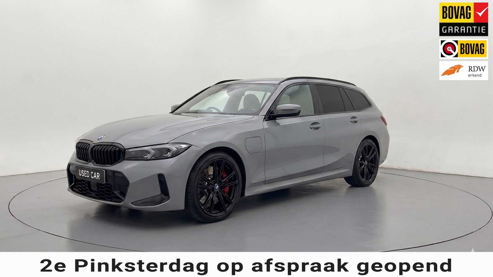 BMW 3-serie Touring - 330e xDrive M-Sport|ACC|CARBON|Skyscraper Grau|19''Inch LM BLACK - AutoWereld.nl