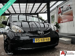 Toyota Aygo - 1.0-12V Nieuwe APK
