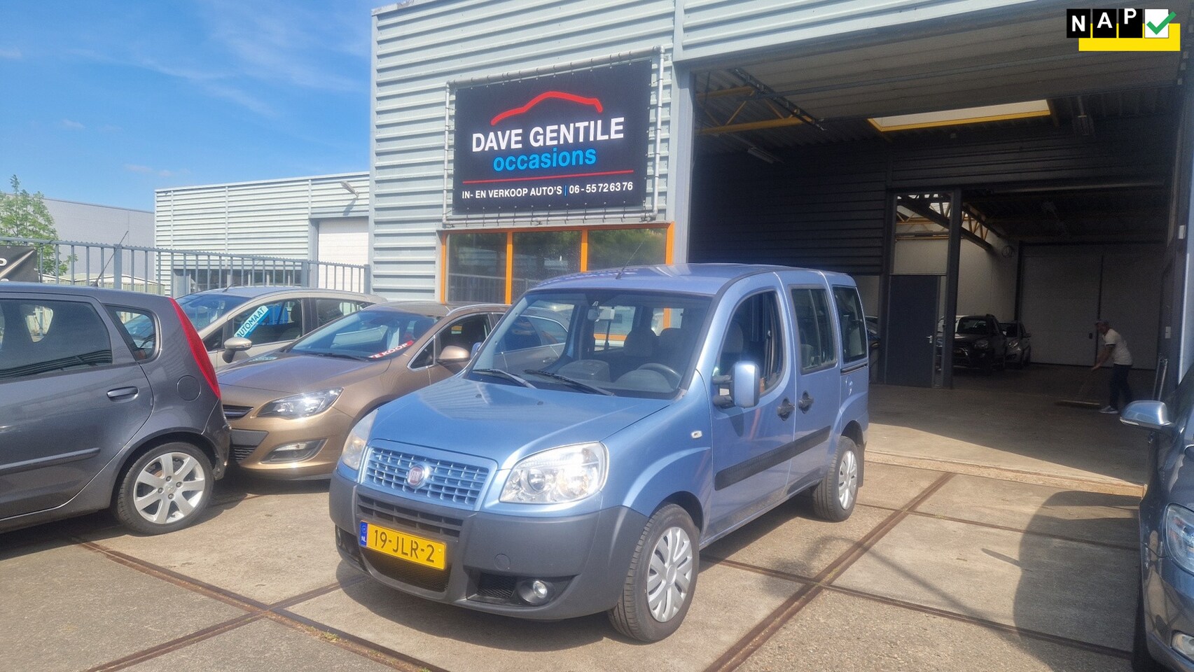 Fiat Doblò - 1.4 Family Benzine Utvoering - AutoWereld.nl