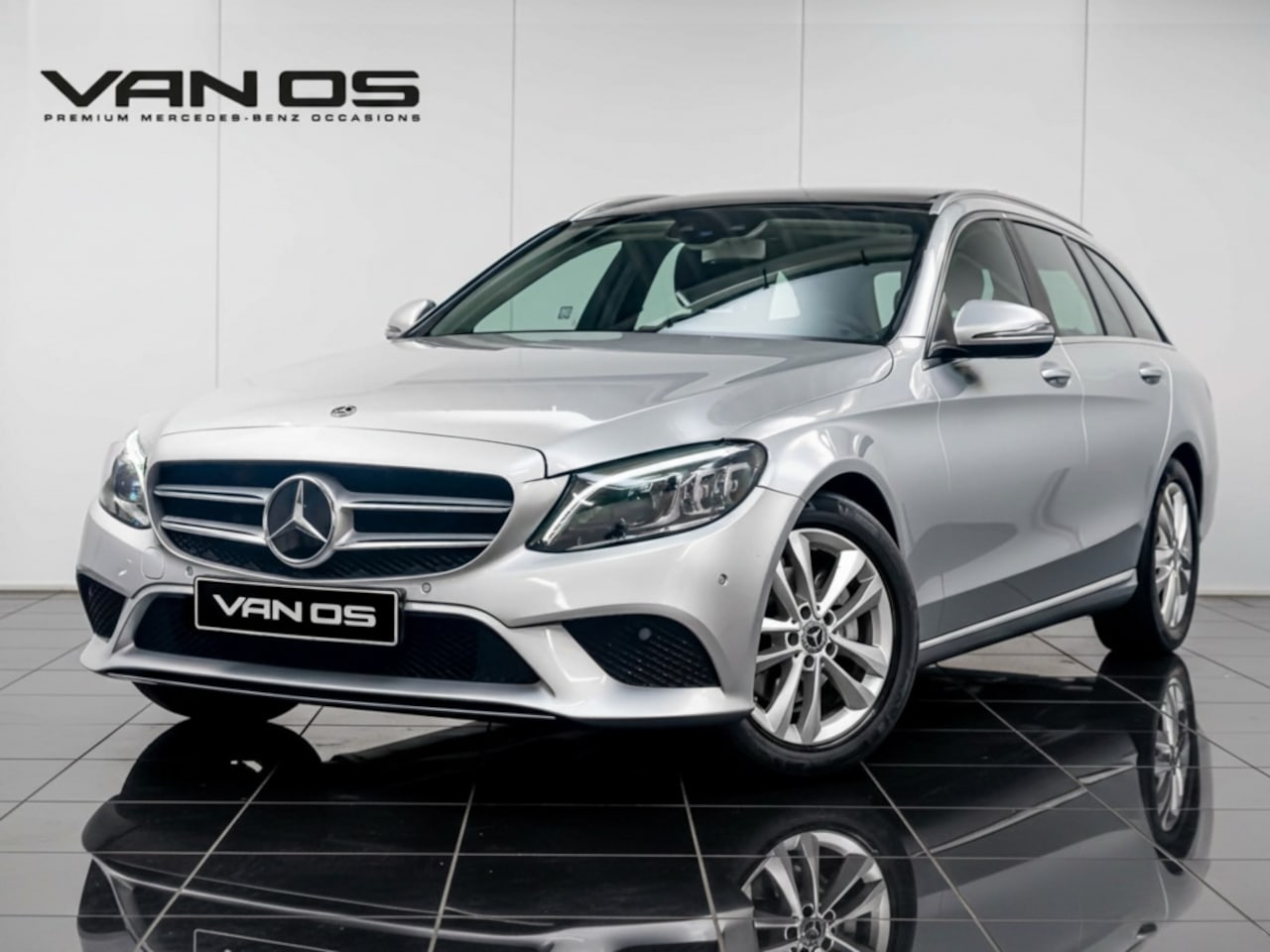 Mercedes-Benz C-klasse Estate - C 220d Avantgarde | BTW auto | Pano | Trekhaak - AutoWereld.nl