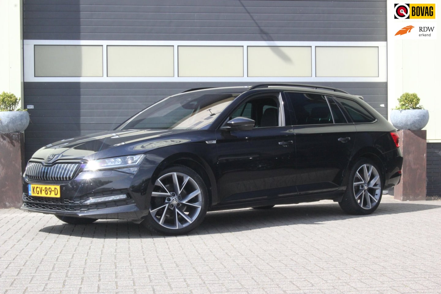 Skoda Superb Combi - 1.4 TSI iV Sportline | Trekhaak | - AutoWereld.nl