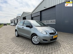 Toyota Yaris - 1.3 VVTi Comfort 2eEigenaar/6Bak/Nieuwe APK/Dealer onderhouden