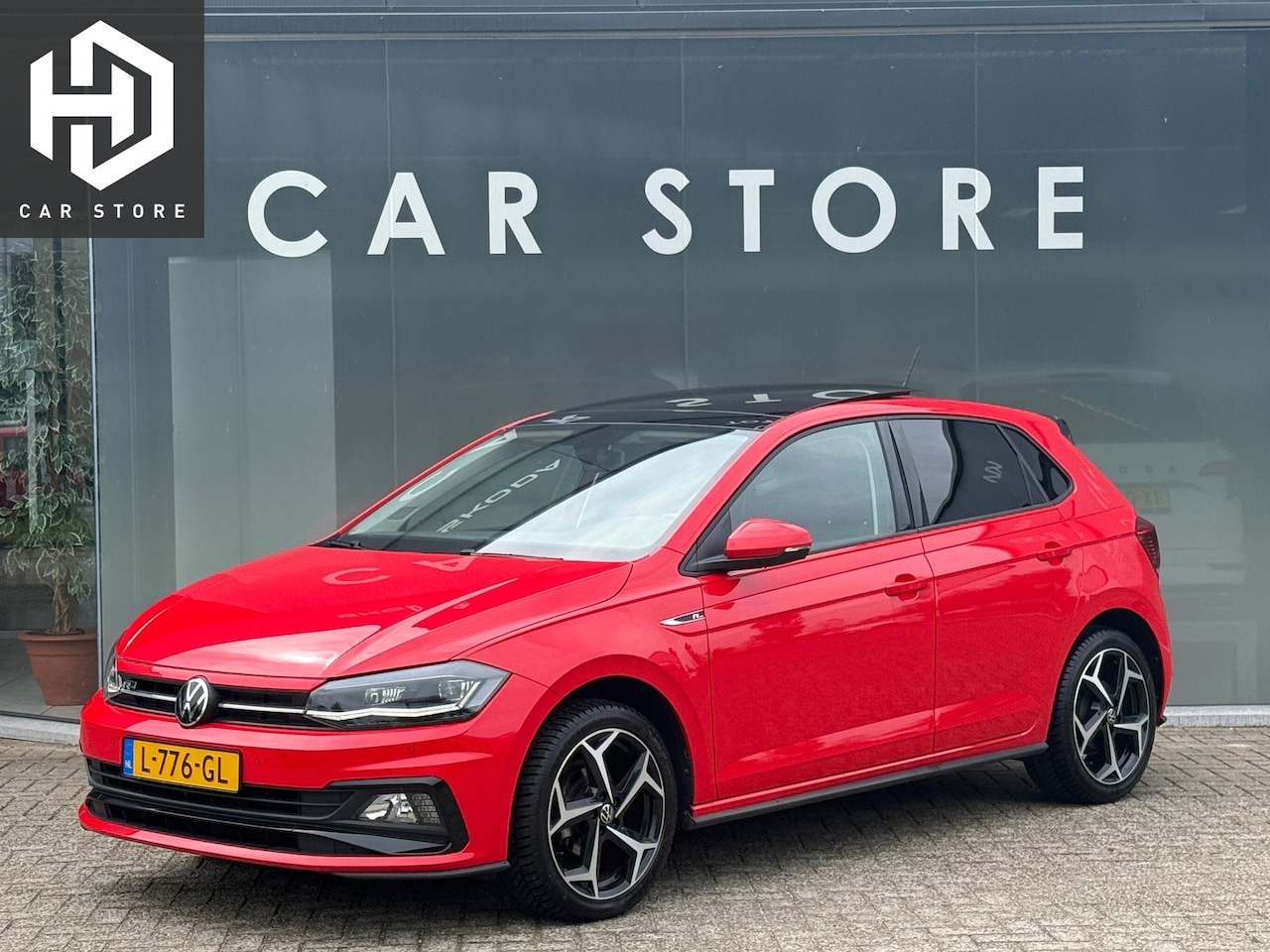 Volkswagen Polo - 1.0 TSI Highline R-Line Pano Virtual LED Virtual - AutoWereld.nl