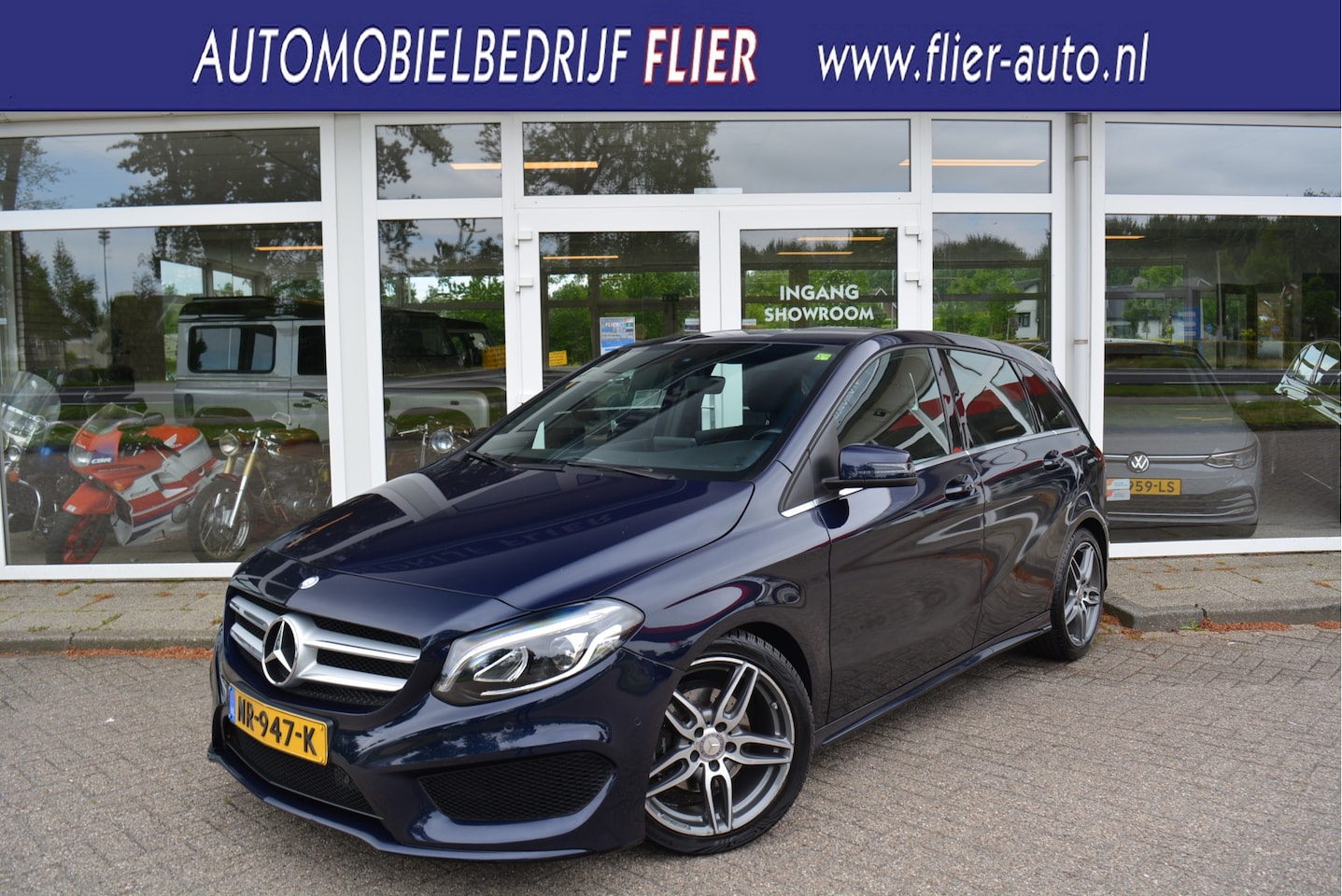 Mercedes-Benz B-klasse - 180 Business Solution AMG | Afn. Trekhaak | Orig. NL | NAP | - AutoWereld.nl