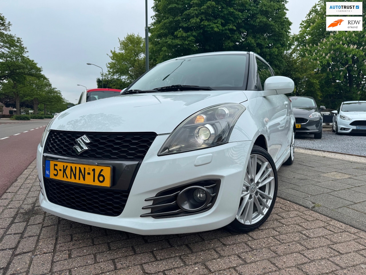 Suzuki Swift - 1.6 Sport Clima Elek Pakket Xenon Pdc Lmv - AutoWereld.nl