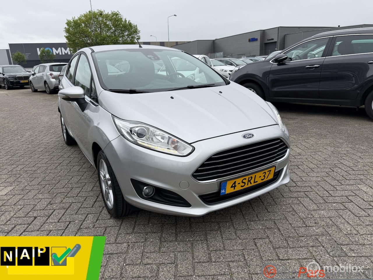 Ford Fiesta - 1.0 EcoBoost Titanium 1.0 EcoBoost Titanium,5drs,Airco,Cruise,Led,P.sensoren - AutoWereld.nl