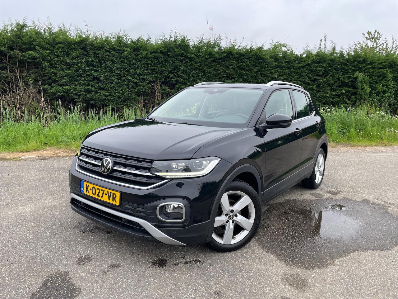 Volkswagen T-Cross - 1.0 TSI Style SPORT CARPLAY LED 1/2 LEER - AutoWereld.nl