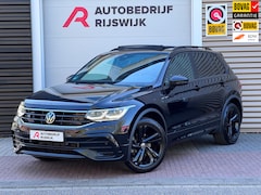 Volkswagen Tiguan - 1.5 TSI R-Line Pano/Trekhaak/360/Sfeer