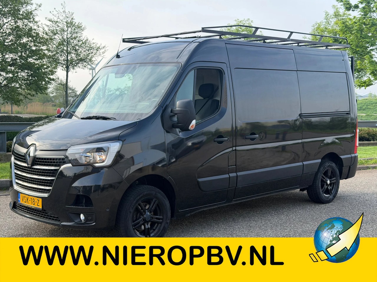 Renault Master - 2.3DCI T35 L2H2 180PK Dubbelenschuifdeur Airco Navi Cruisecontrol Trekhaak - AutoWereld.nl