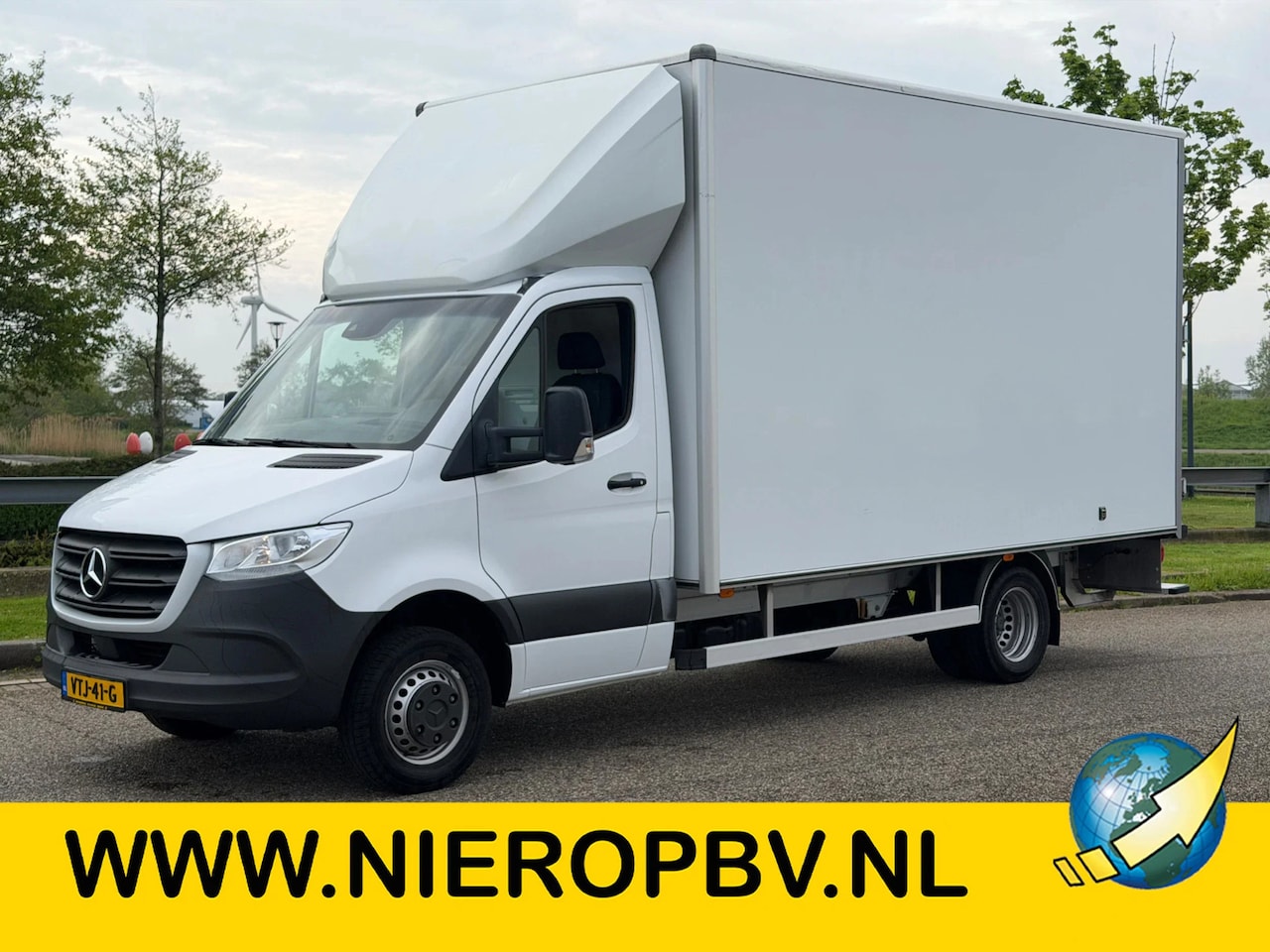 Mercedes-Benz Sprinter - 515CDI Bakwagen Automaat Airco Navi Cruisecontrol 2,45 Hoog - AutoWereld.nl
