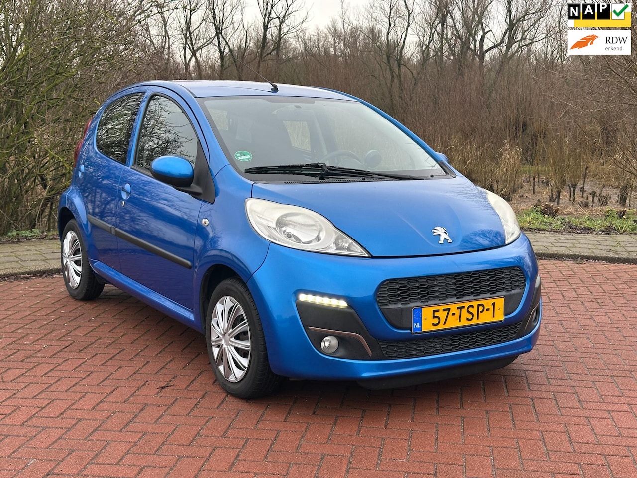 Peugeot 107 - 1.0 Active NAP/AIRCO/ELEC/DEALER ONDERHOUDEN - AutoWereld.nl