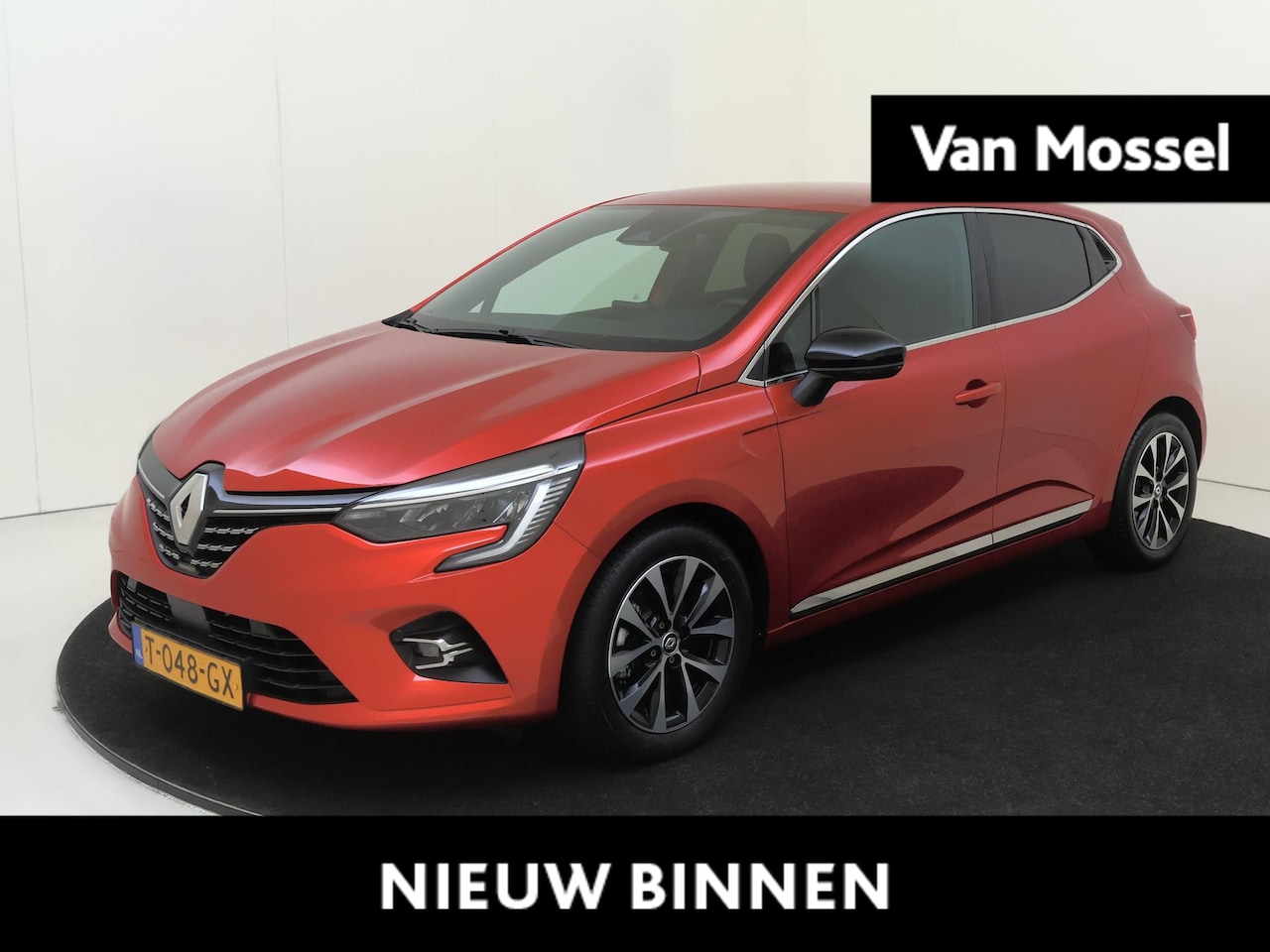 Renault Clio - 1.6 E-Tech Hybrid 145 PK Techno | Pack Advanced Safety | Pack Infotainment 9.3" | Pack Lig - AutoWereld.nl