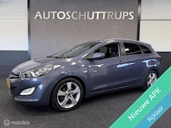 Hyundai i30 Wagon - 1.6 GDI i-Motion AIRCO / CRUISE / TREKHAAK / DEALER O.H