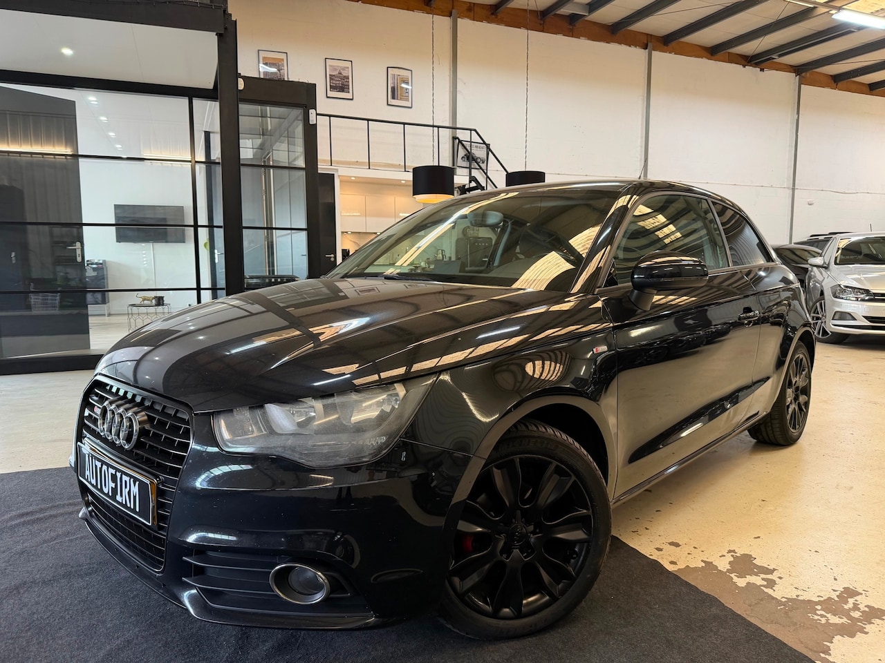 Audi A1 - 1.2 TFSI S-Line Cruise control Bluetooth NAP Boordcomputer Black edn - AutoWereld.nl