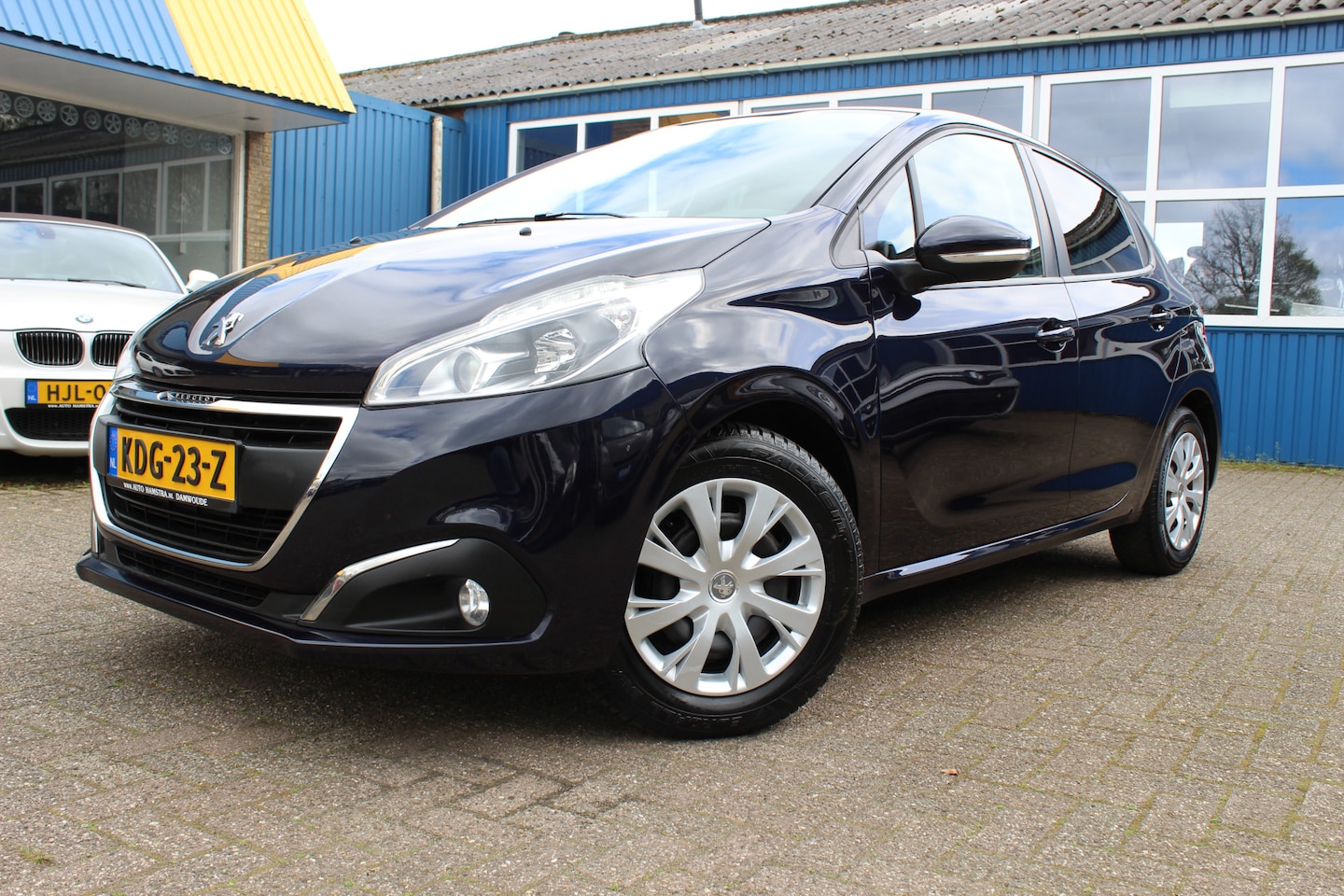 Peugeot 208 - 1.2i "Active" Airco - Cruise - 5 deurs !!! 82 Pk - AutoWereld.nl