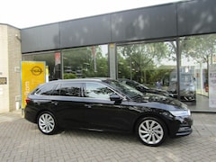 Skoda Octavia Combi - 1.5 TSI 150 pk NAVI ECC L.M. BLUET. LED KOPL