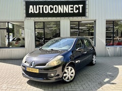 Renault Clio - 1.6-16V Initiale