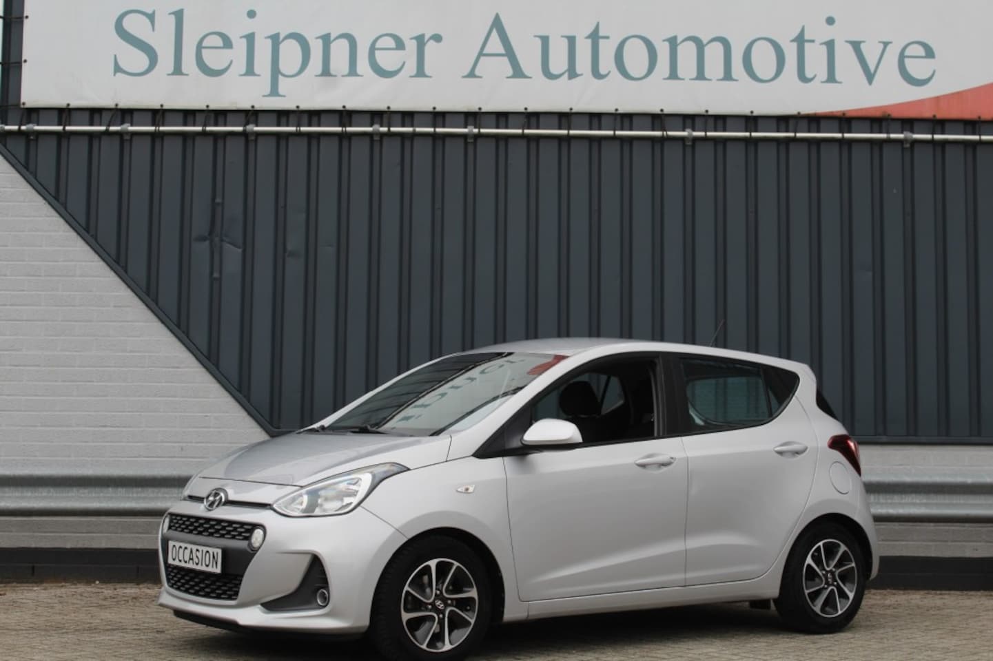 Hyundai i10 - Hyundai I10 1.0 YES/ Airco/ 5 drs / keurige auto! - AutoWereld.nl