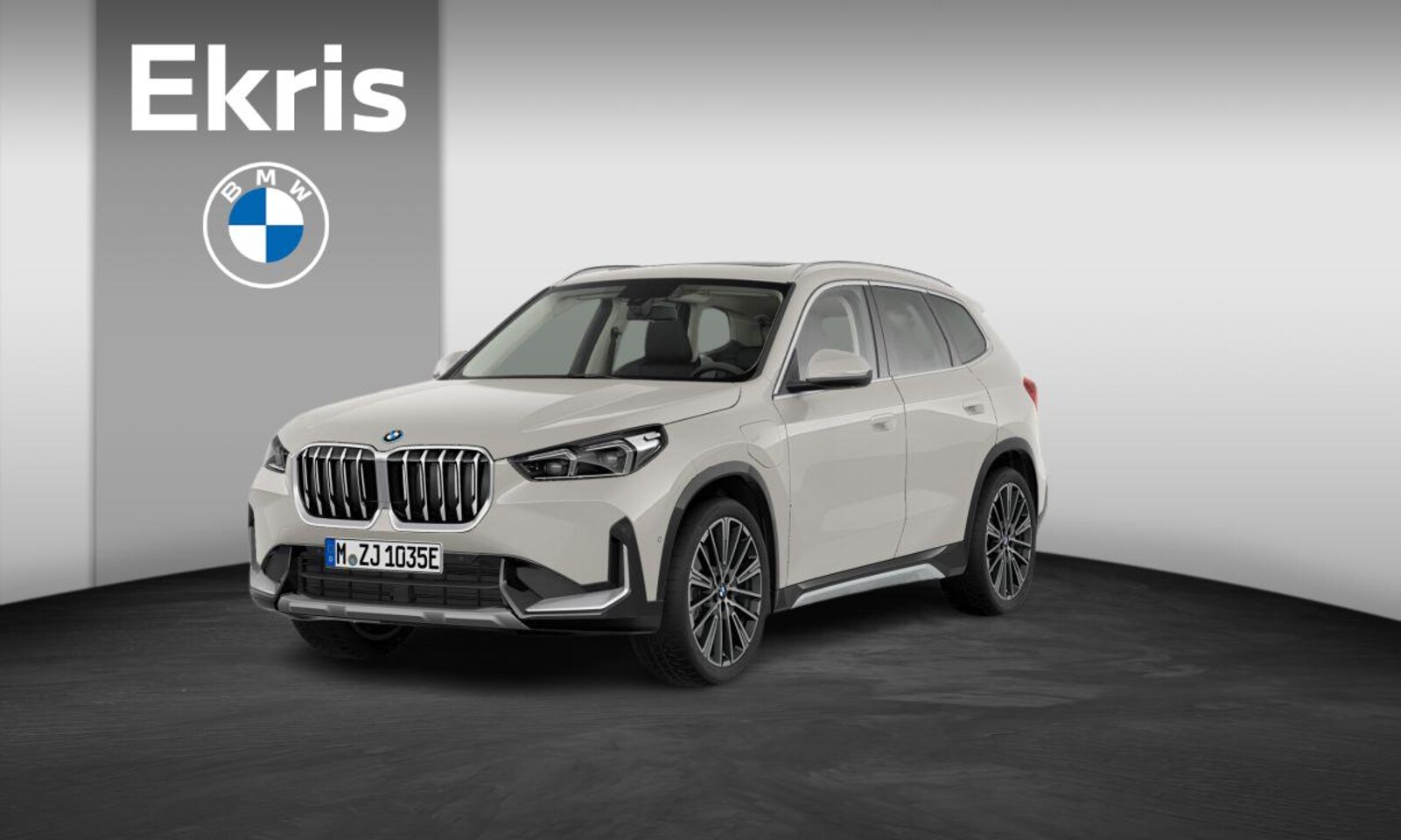 BMW X1 - xDrive25e | xLine | Panorama Dak | Harman/Kardon | Comfort Access | Elektr. Trekhaak - AutoWereld.nl