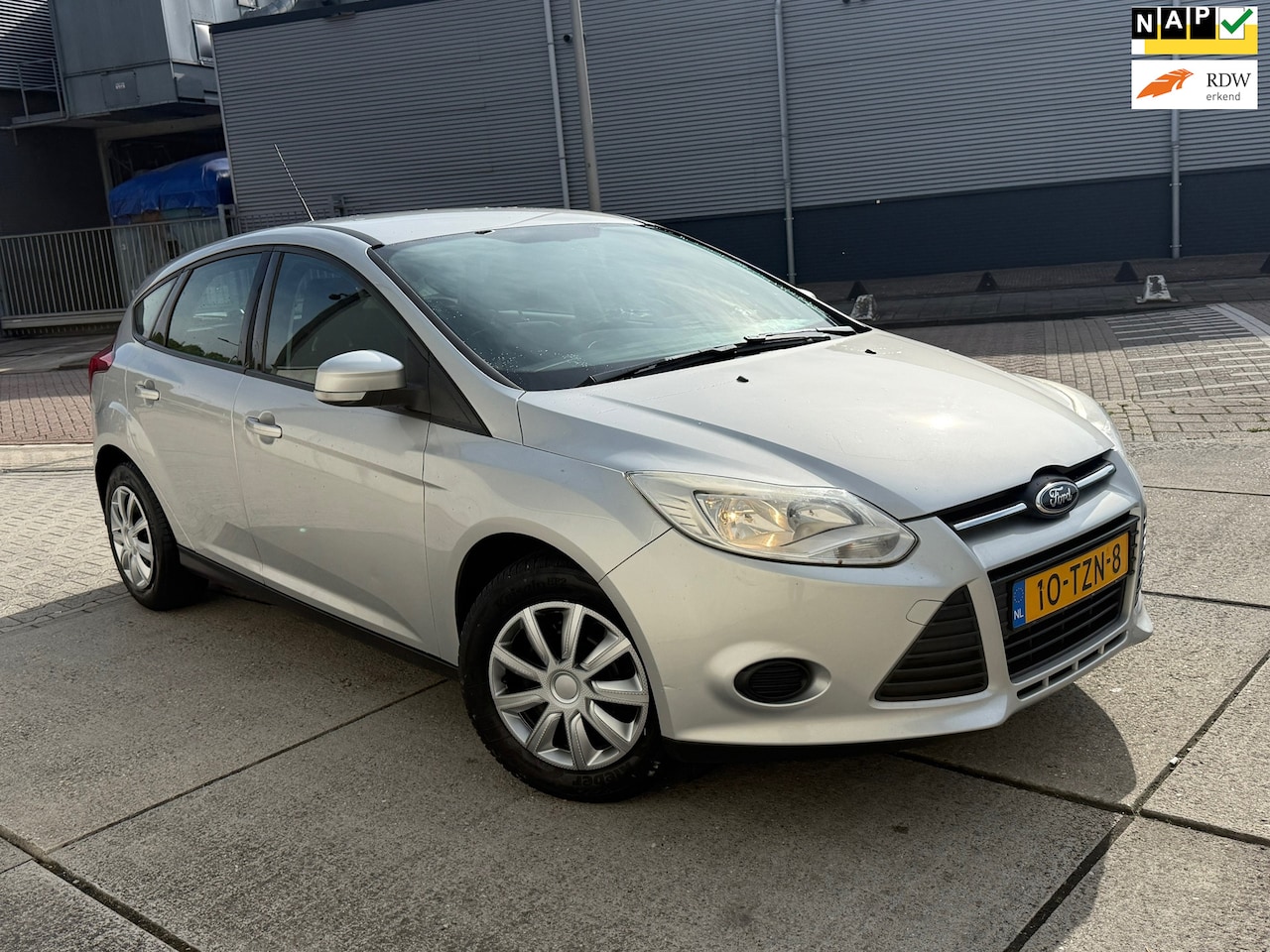 Ford Focus - 1.0 EcoBoost Lease Trend AITCO 5 DR APK - AutoWereld.nl