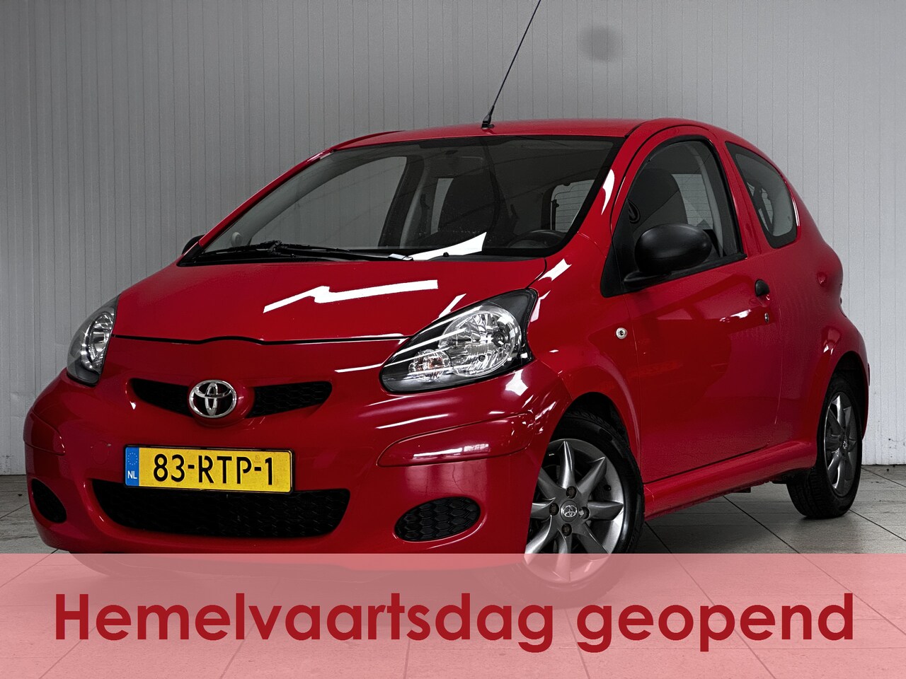 Toyota Aygo - 1.0-12V Now/ AIRCO!/ 14''LMV/ C.V.afstand/ Elek.Pakket/ Isofix/ Radio-CD+AUX/ Bumpers In K - AutoWereld.nl