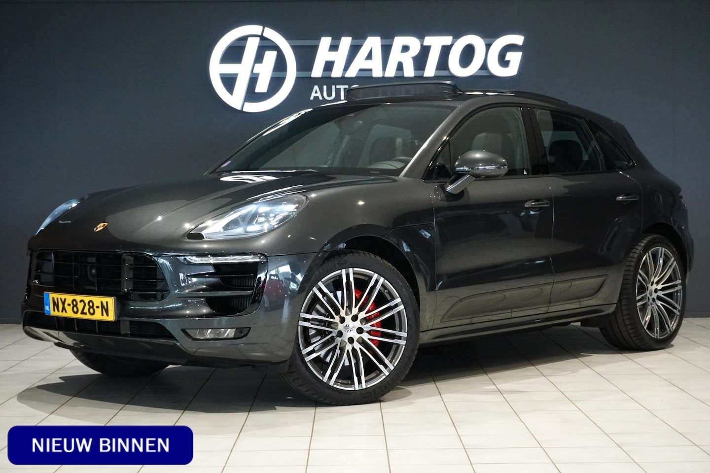 Porsche Macan - 3.6 Turbo *NL AUTO / PORSCHE ONDERHOUDEN* + CARBON / PANO - AutoWereld.nl