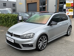 Volkswagen Golf - 1.4 TSI ACT Highline | R-line pakket | Pano | NAP