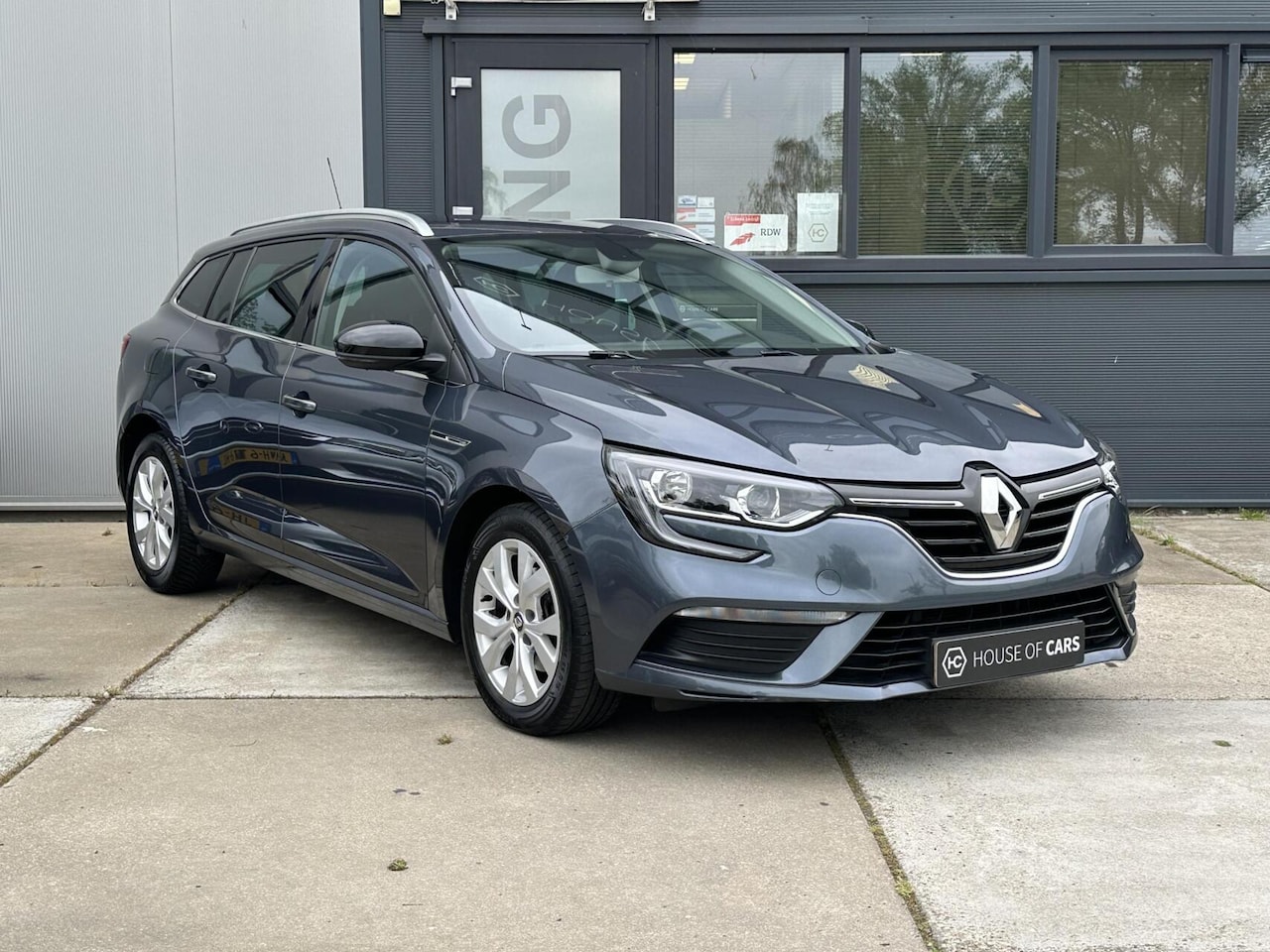 Renault Mégane Estate - 1.3 TCe Limited Clima Cruise Navi NAP - AutoWereld.nl