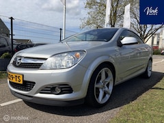 Opel Astra TwinTop - 1.6 111 Edition | Leer | Hardtop Cabrio | APK Nieuw | Parkeersensoren | Stoelverwarming