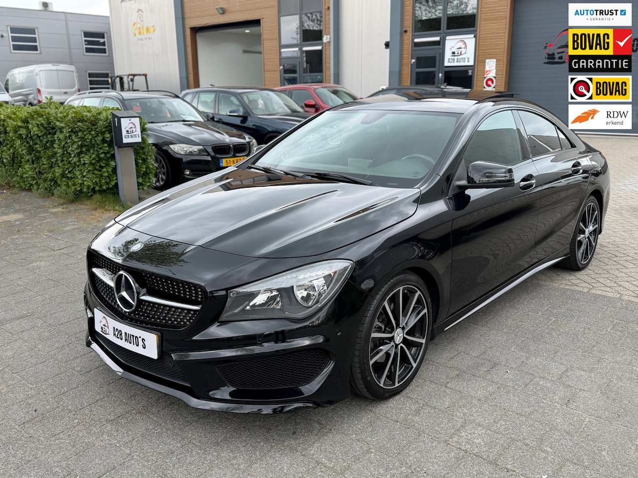 Mercedes-Benz CLA-Klasse - 180 Ambition Comfort | pano| Automaat | NAP | Nette auto|AMG pakket - AutoWereld.nl
