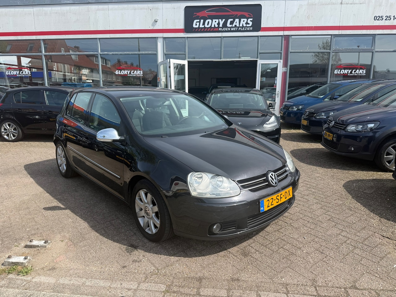 Volkswagen Golf - 1.6 FSI Sportline 1.6 FSI Sportline - AutoWereld.nl