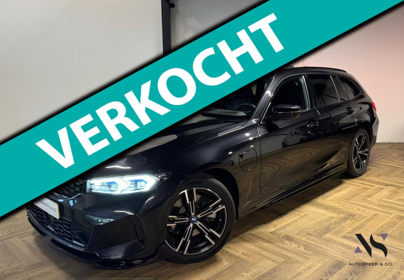BMW 3-serie Touring - 330e xDrive PANO KEYLESS CAM LASER - AutoWereld.nl