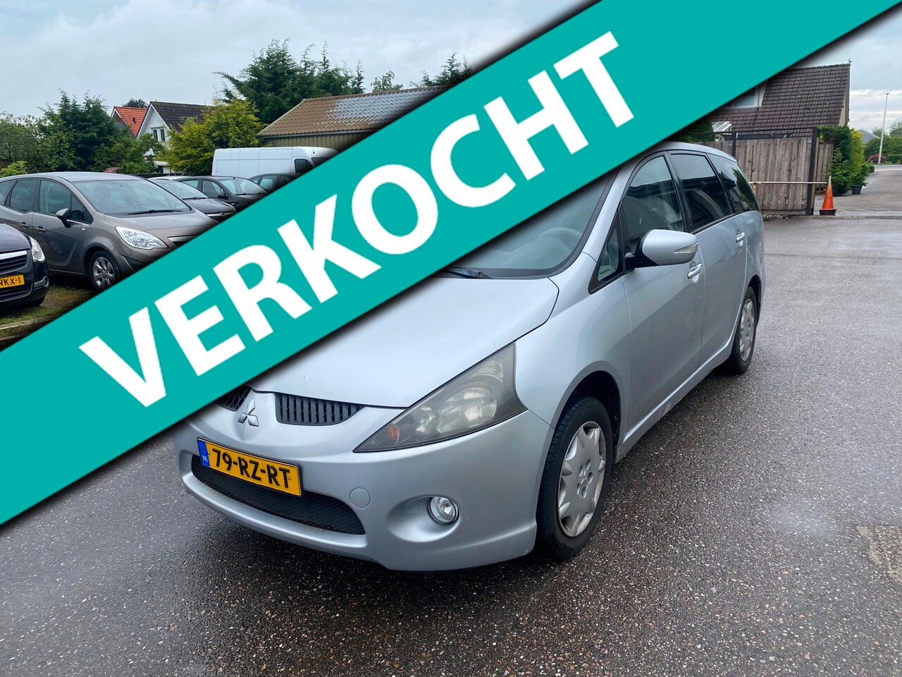 Mitsubishi Grandis - 2.4-16V Invite 2.4-16V Invite - AutoWereld.nl
