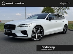 Volvo V60 - 2.0 T8 Plug-in hybrid AWD Ultimate Dark | SOH 100% | Harman/Kardon | Trekhaak | Panoramdak