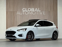 Ford Focus - 1.0 EcoBoost ST Line - PANO - B&O - CAMERA