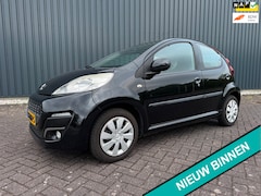 Peugeot 107 - 1.0 Active ( AIRCO + STUURBEKRACHTIGING )
