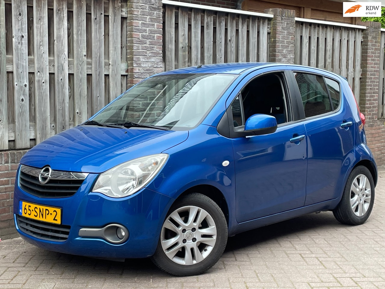 Opel Agila - 1.0 Edition AIRCO, 15''LM, APK 11-2026! Hoge instap - AutoWereld.nl