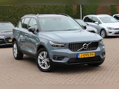 Volvo XC40 - 1.5 T5 Recharge R-Design / Camera / Leder / Harman Kardon / Keyless / 19'' / Stuur+Stoelve