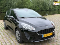 Ford Fiesta - 1.1 Trend navigatie cruis control airco elektrische ramen cv op afs