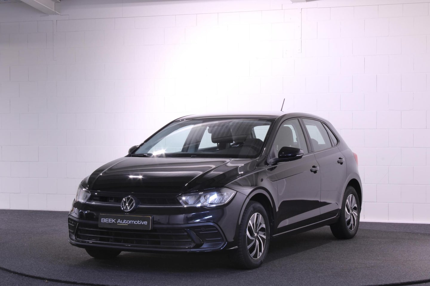 Volkswagen Polo - 1.0 TSI Life Business | ACC | CAM | Apple CarPlay - AutoWereld.nl