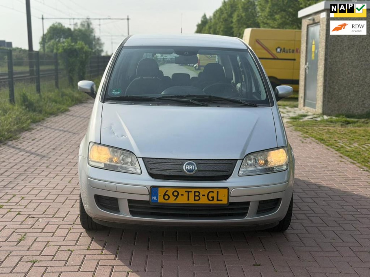 Fiat Idea - 1.4-16V Dynamic|AUTOMAAT| - AutoWereld.nl