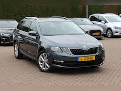 Skoda Octavia Combi - 1.0 TSI Greentech Business Edition / Trekhaak / Virtual Cockpit / CarPlay / Parkeerhulp V+