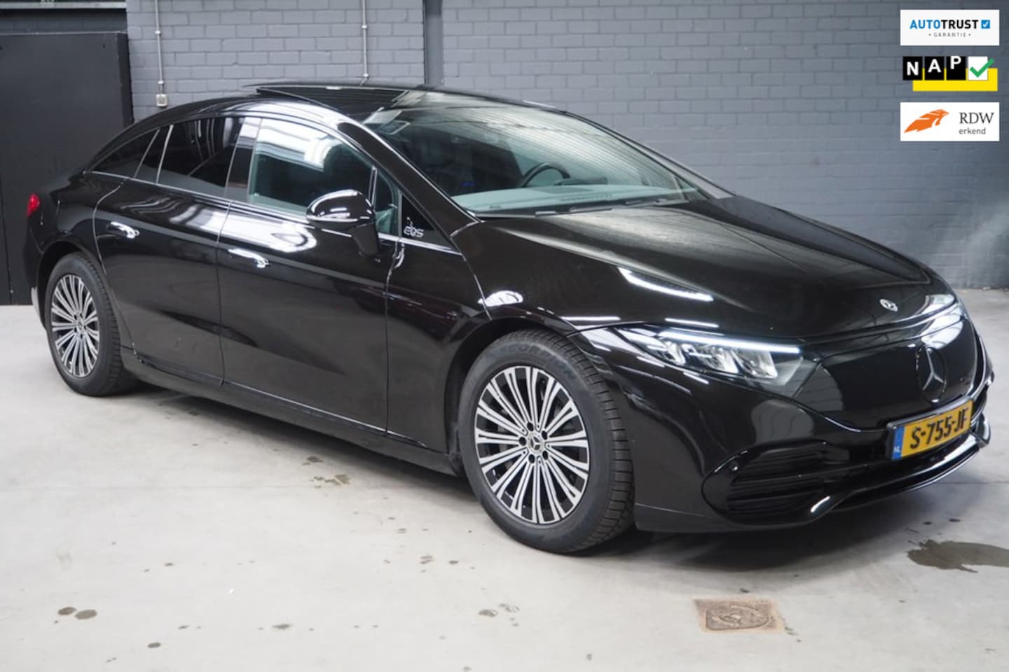 Mercedes-Benz EQS - 350 Business Line 90 kWh Black - AutoWereld.nl