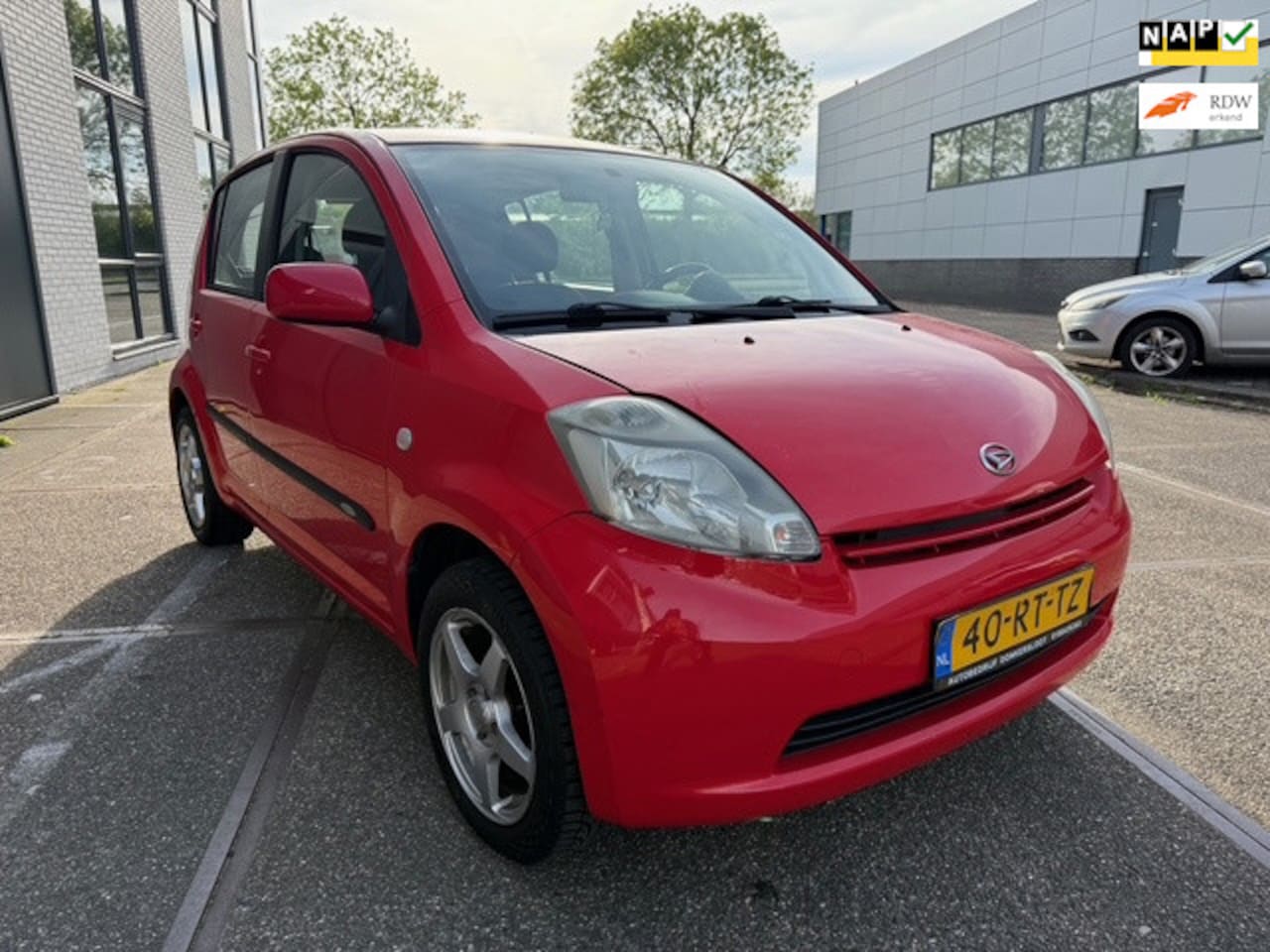 Daihatsu Sirion 2 - 1.3-16V Comfort | NAP | APK | - AutoWereld.nl