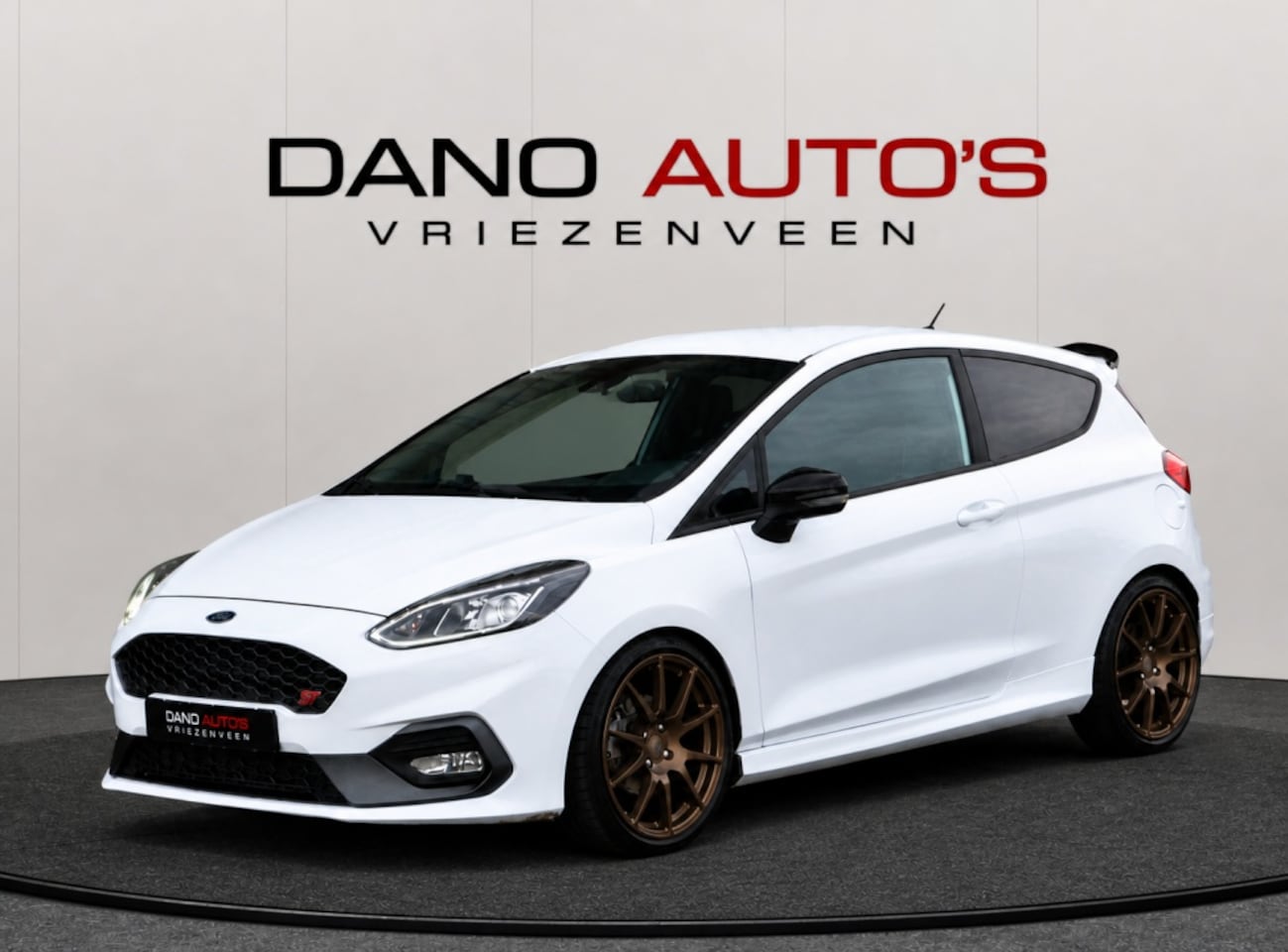 Ford Fiesta - 1.5 ST 200PK Performance Navi/LED/18''/Recaro - AutoWereld.nl