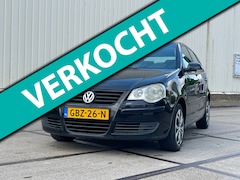 Volkswagen Polo - 1.2-12V Trendline 2007 5drs Airco/Cruise Zwart