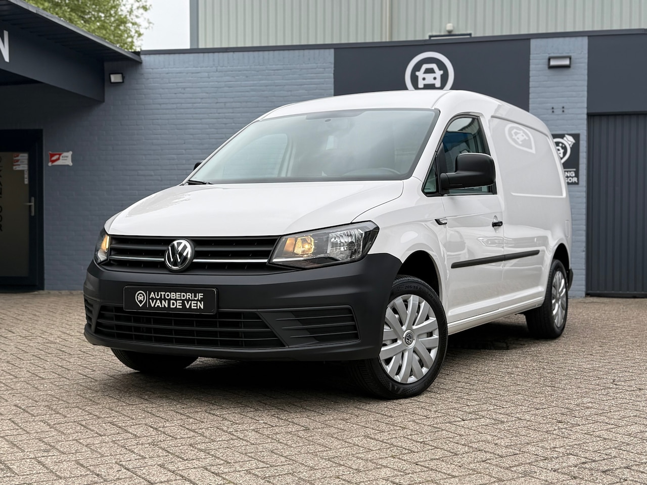Volkswagen Caddy Maxi - 1.4 TSI L2 | DSG | 1e Eig | Marge - AutoWereld.nl