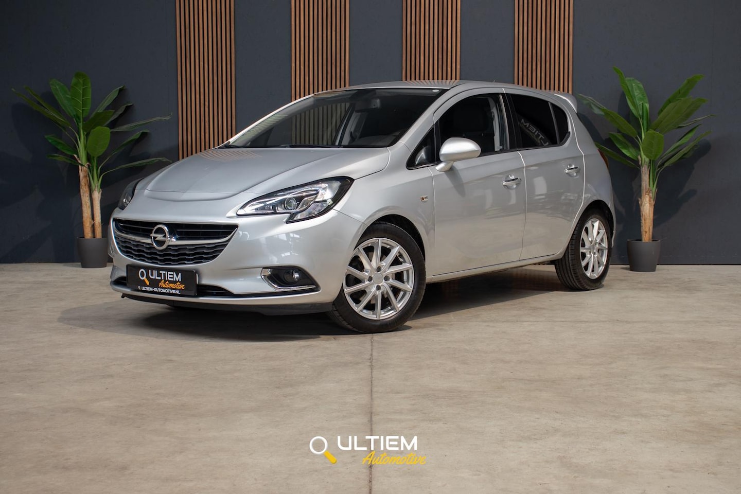 Opel Corsa - 1.0 Turbo Cosmo Airco Cruise | Meeneemprijs! - AutoWereld.nl